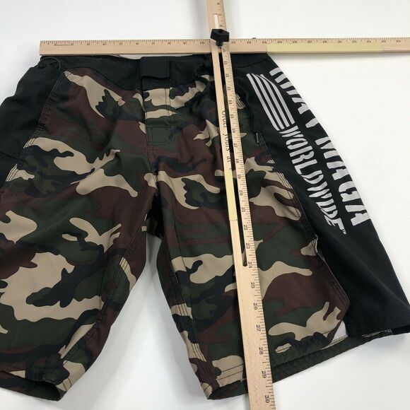 KRAV MAGA WORLDWIDE REVGEAR MEN’S CAMO SHORTS SHORTS NO TAG 28W Medium/Large - Picture 2 of 9